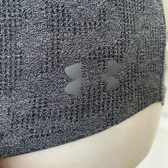3/4 Sleeve Under Armour Shirt - Picture 3 of 5